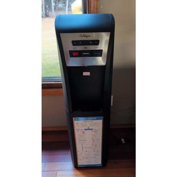 Bottom Loading Culligan Water Cooler Mo. DU100  