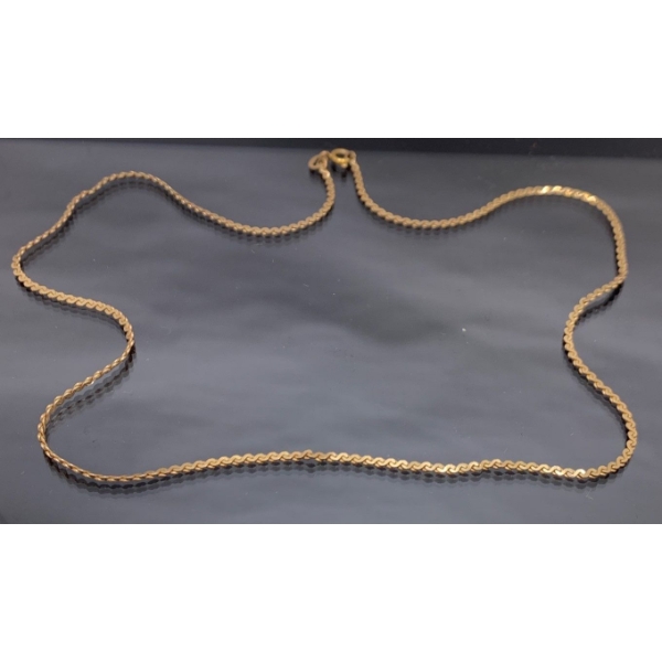 Lovely 10k/585 Gold Chain, Weighs 3.3g 