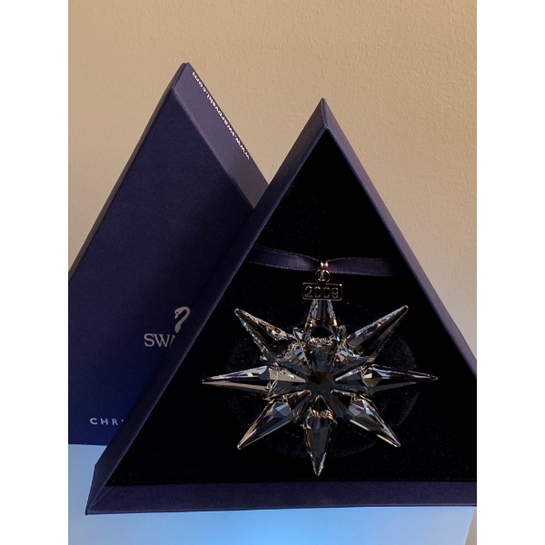Swarovski Crystal 2009 Christmas Ornament 