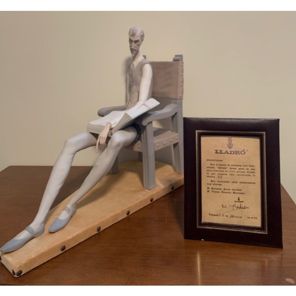 LLADRO Porcelain Don Quiote 19x11 (missing sword)