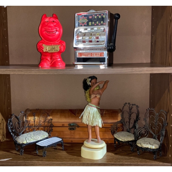 Assorted Toys & Trinkets - Mini Slot Machine Hula Girl Music Box & More