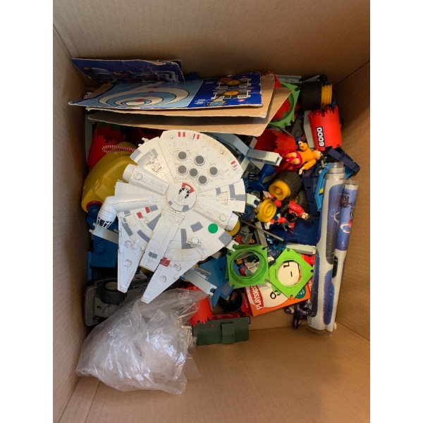 Star Wars, Scooby Doo, Lego