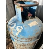 Image 3 : Propane tank 