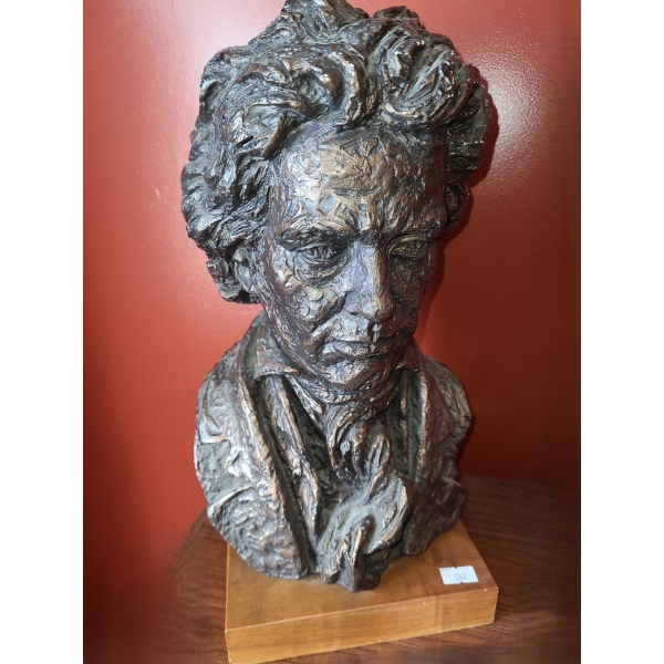 Beethoven Bust on Wooden Base 8 W, 14 T