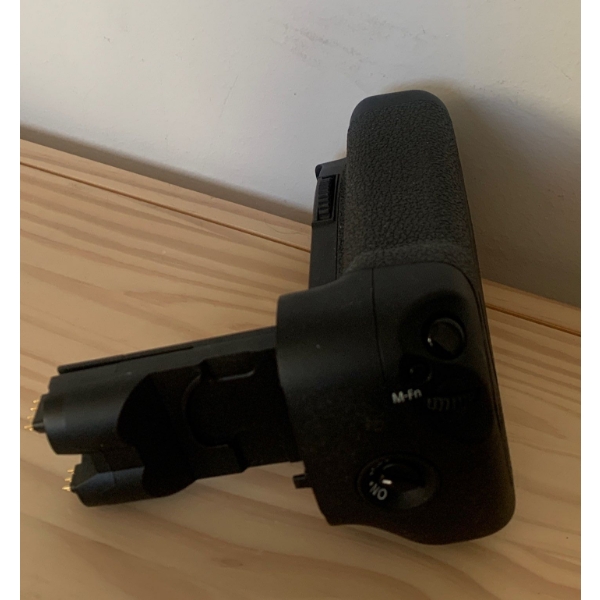 Canon Battery Grip BG-E7 