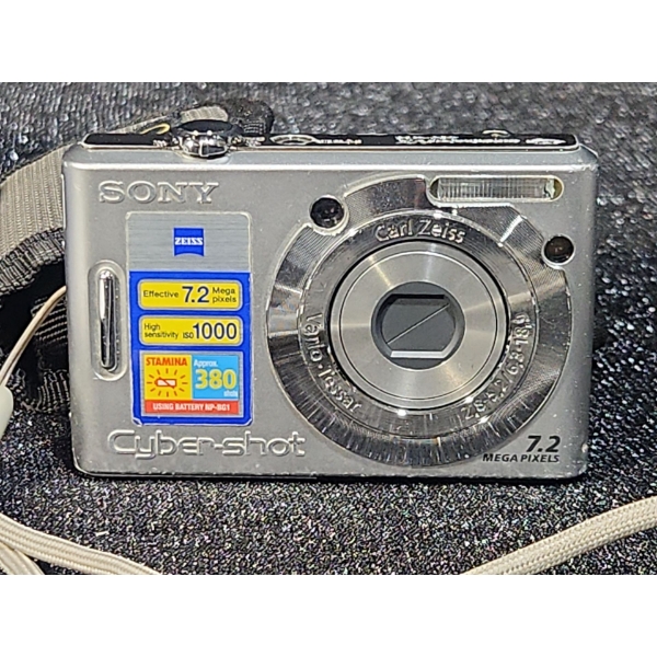 Sony Cybershot Digital Camera With Original Box, Needed Cords and Extra Memory Stick