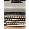 Image 2 : Royal 440 Antique Typewriter 