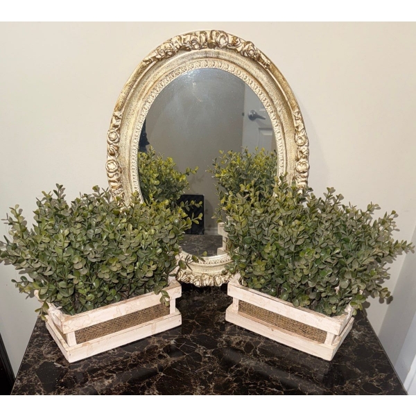 Cozy Home Comforts / Accessories - Gorgeous Gold Gilt Wall Mirror 17"Tall w/ Faux Botanicals 