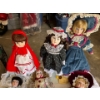 Image 1 :  collection of musical dolls 6 in total