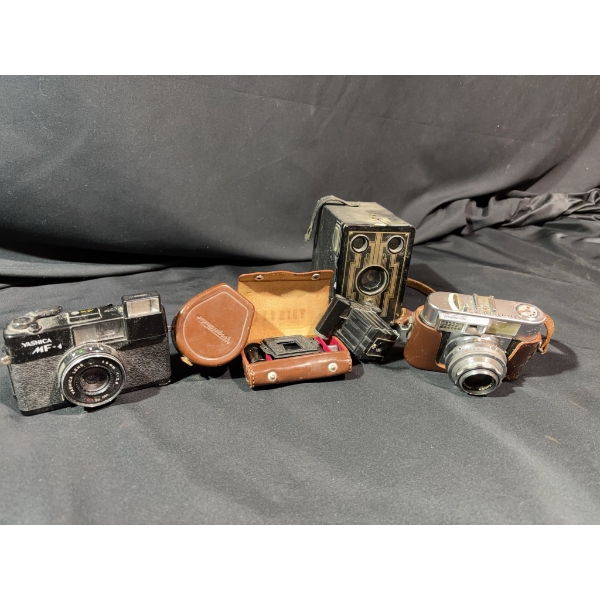 Vitomatic II, Yashica, Six-16 Brownie Cameras