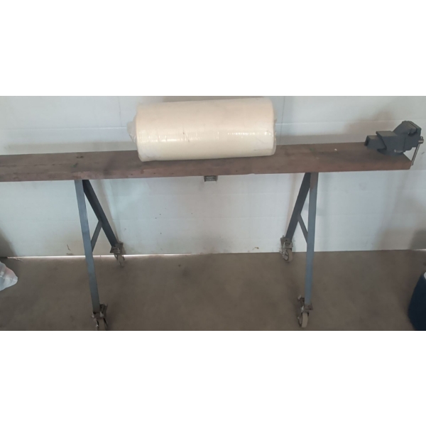 7 ft Bench Vice w/ NEW Mystery Roll