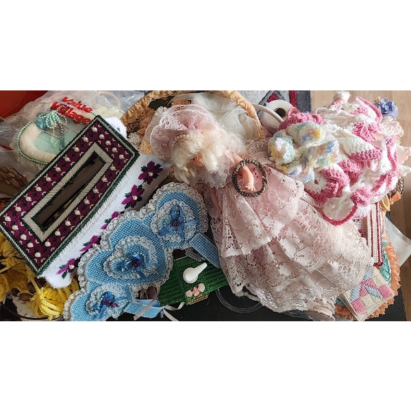 Home Crafts With Macrame, Decorative Hats
