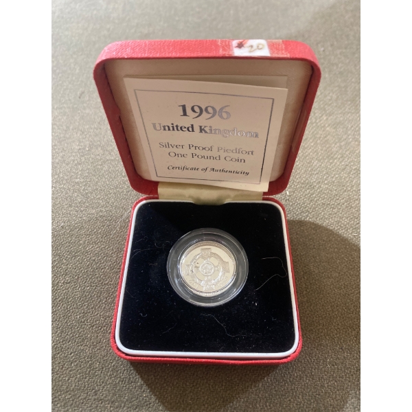 1996 United Kingdom Silver Proof Piedfort One Pound Coin in Original Case