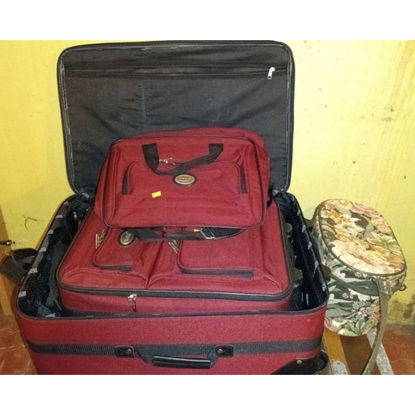 Jaguar Suitcase with Smaller Suitcase Inside & Bag 