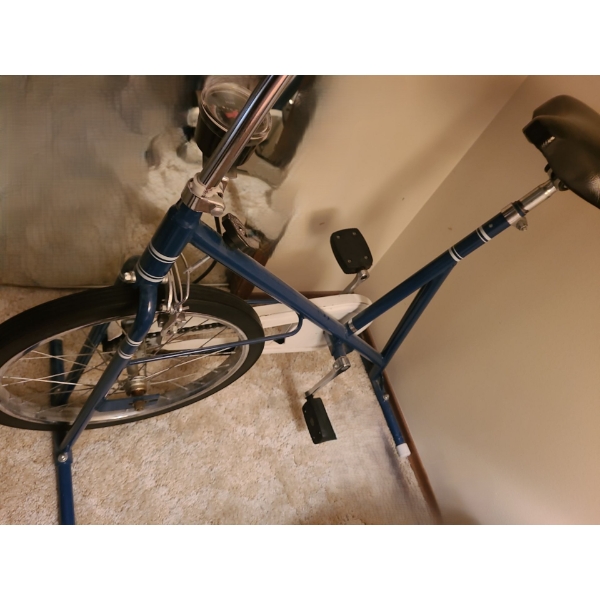 Vintage Tech 0109 Vertical Exercise Bike 23 W, .8 D, 43 T 