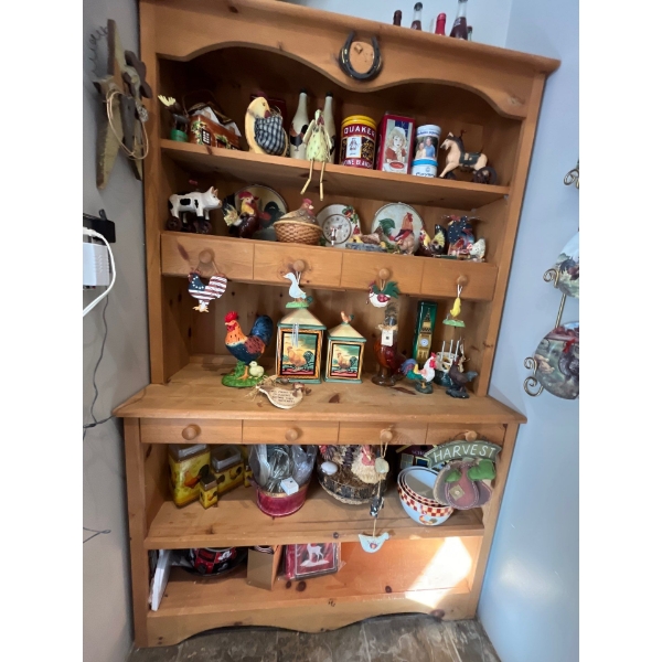 Hutch and shelf unit for all your collectables. 76” heigh 46”width 12” depth Contents not included