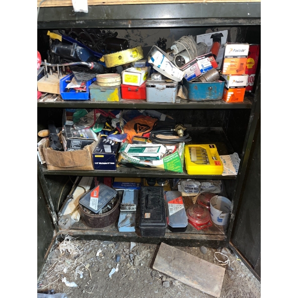  Large amount of drill bits, sanding, tools, hand drills