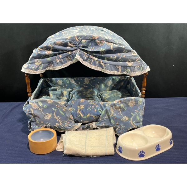 Canopy Dog Bed with Accessories