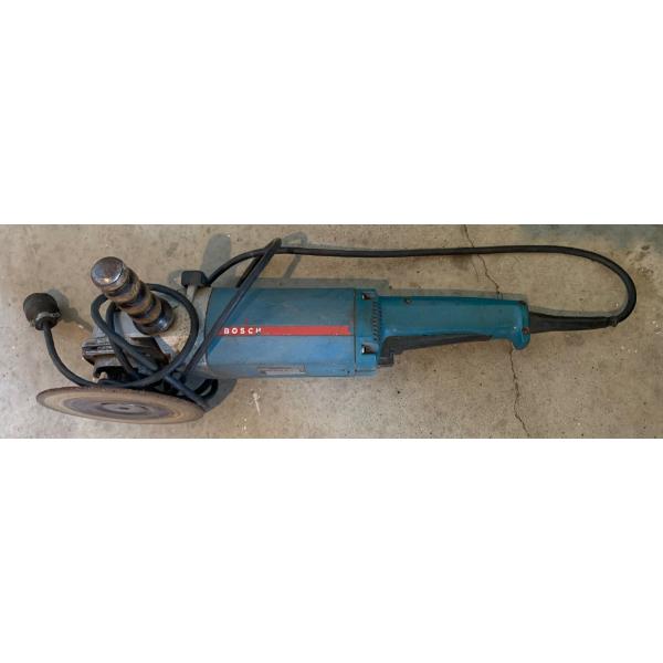 BOSCH 4.5' Grinder Electric