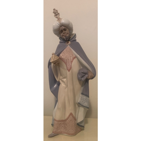 LLADRO Porcelain King Baltizar 12T Nativity Item