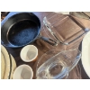 Image 4 : enamel roaster season cast-iron pan, glass gravy boat, two side sauce dishes square glass baking pan