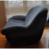 Image 4 : 2 Gubi Pacha Lounge Chairs  