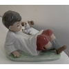 Image 2 : LLADRO Choir Boy on Break w/ Little Friend  -  5L  