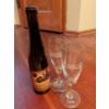 Image 9 : Vintage Vineyard Essentials - Linen Blouse Large Travel Bag Fantasyland Vino Glasses & more