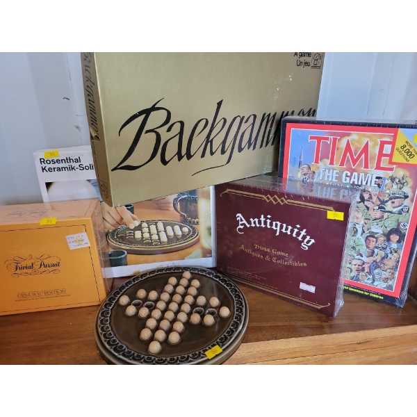 Board Game Cafe - Assorted Games & Trivia 