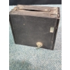 Image 4 : Vintage Kodak Brownie Box Camera