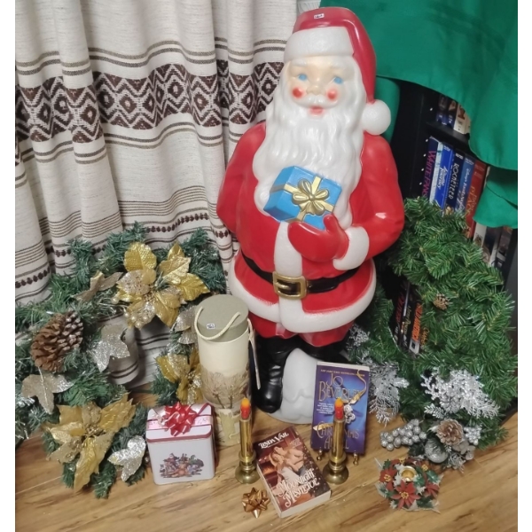 Holiday Porch Decor Collection Light Up Santa 34T Decorative Wreaths & More