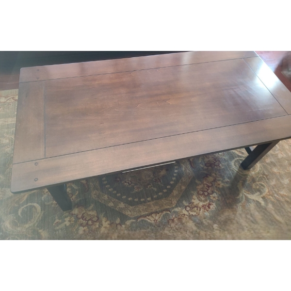 Beautiful Wood Coffee Table 46 w 23 d 18 1/2 h