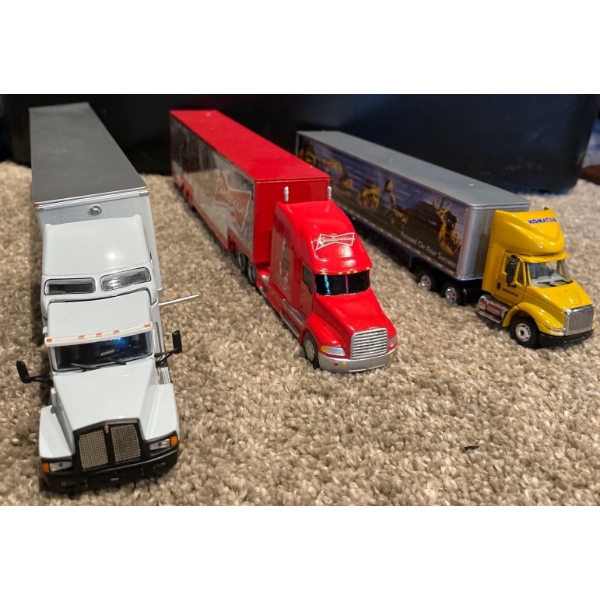 Komatsu Semi-Truck, Budweiser Semi-Truck, White Semi-Tuck Model 