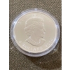 Image 4 : 2004 Canadian Silver Maple Leaf Coin with Colored Leaf Design