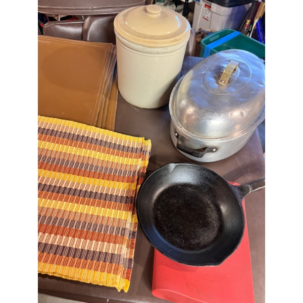 Four fabric woven placemats and six double stitched vinyl a chef skillet baking mat, rooster + More