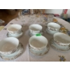 Image 1 : 6 Bowls and Plates, 4 Crystal Goblets