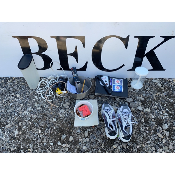 Media Lot: DVDs, CDs, Blu-ray, LG Player, Cribbage, Shoes Size 10