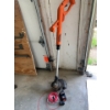Image 1 : Black&Decker 20V Weed Trimmer Model LST201, with battery, charger and string.