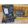Image 1 : Bostitch N62FNB Angled Finish Nailer with Case and Roofing Nails