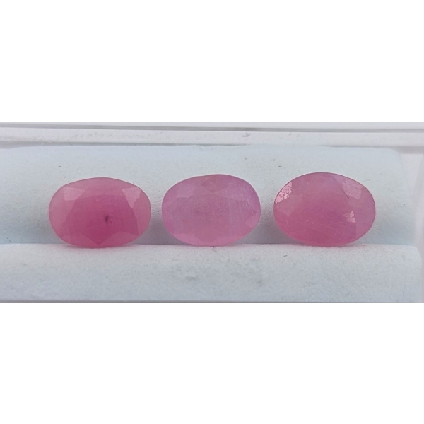 5.24 ct Certified Pink Sapphire Gemstone Parcel Oval Cut ($7,800 Appraisal)