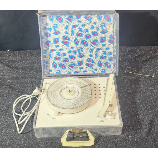 Electrohome Model 505 Portable Record Player with Blue Floral Lid Design- Tested!