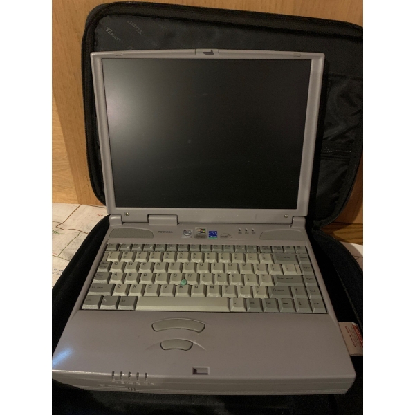 Toshiba Satellite Lap Top Mo. PRS5402U 