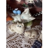 Image 6 : Cat Figurines and Decorative Plate