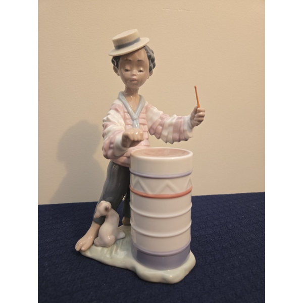 LLADRO 1995 Little Caribbean Rhythm #6977 (Missing one Drumstick) - 4W, 5D, 8T 