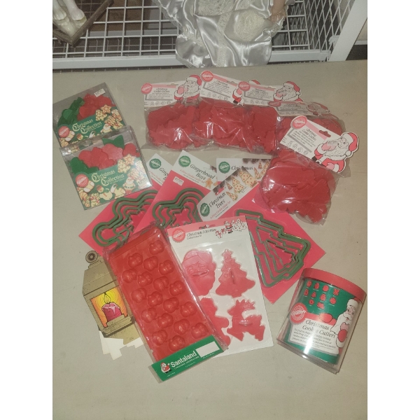Christmas Cookie Essentials - Cookie Cutters Moulds Craft Boxes & More