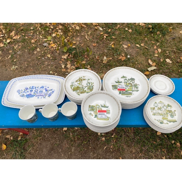 Figgio Ceramic Decorative Plates