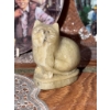 Image 3 : Jade Cat Figurines and Canadian Mini Plates