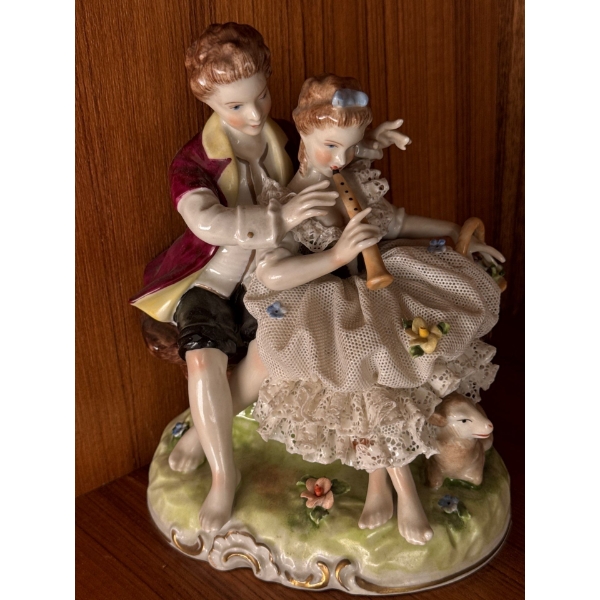 Antique Unter Weiss Bach Porcelain Figurine Scenario - 6T - Dresdan