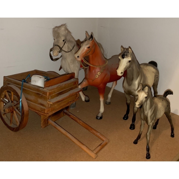 Antique Horses w/ Wagon 10L