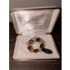 Image 2 : Vintage Broochs & Assorted Costume Accessories 